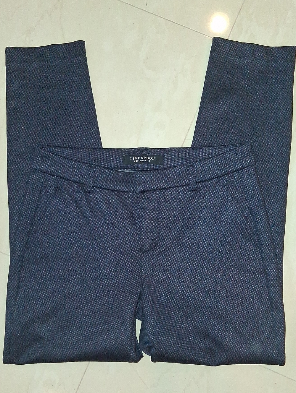 Liverpool Los Angeles Navy Kelsey Pants Size 4 27